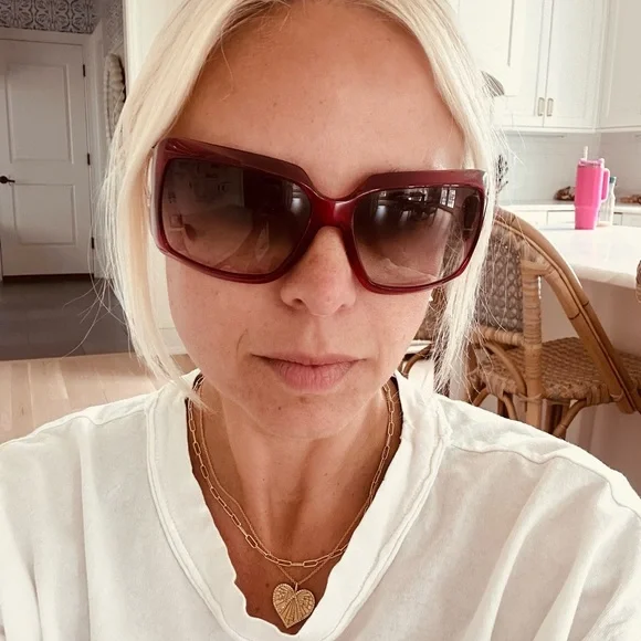 Gucci Red Sunglasses - Picture 5 of 5